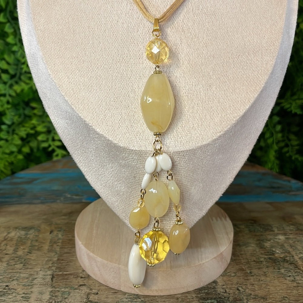Jewelry bundle - Picture 6 of 9